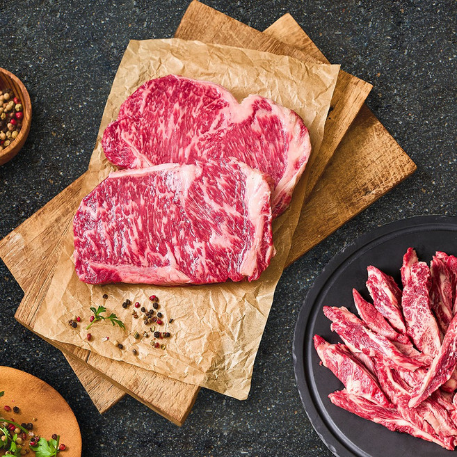 [왕비집] 1++한우 채끝등심 200g + 갈비살 200g