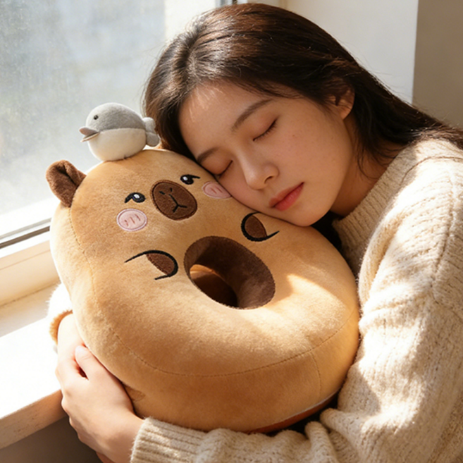 EMI 카피바라 책상 낮잠 쿠션, 옐로우