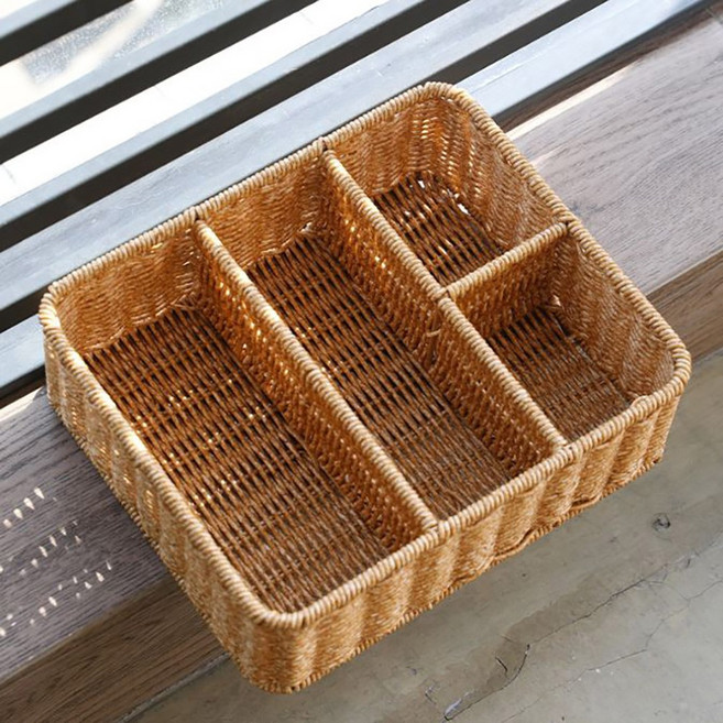 달빛마켓 볼튼 사각 4칸 라탄바구니 소품 리모컨 정리바구니 바스켓, 1개