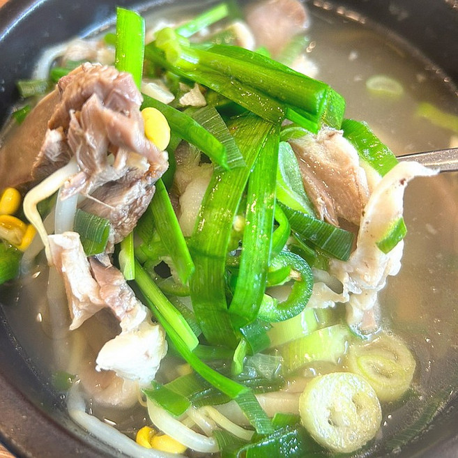 [대국맛짱] 순대국 볶음용 삶은 두내장 (머리고기+오소리+염통) (일요일&당일발송), 1kg, 1개