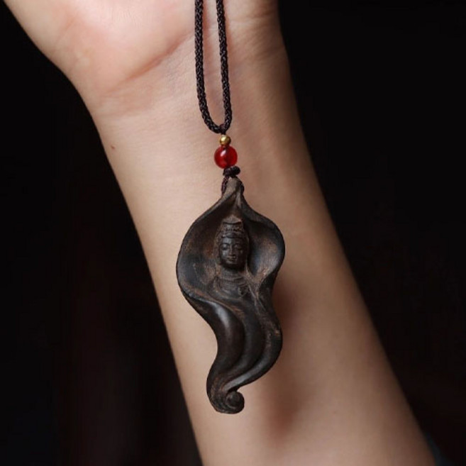 티큐 흑단목 소원 평안 불교 관세음보살 풍수 부처님 불상 장식 목걸이 A1757, 1개