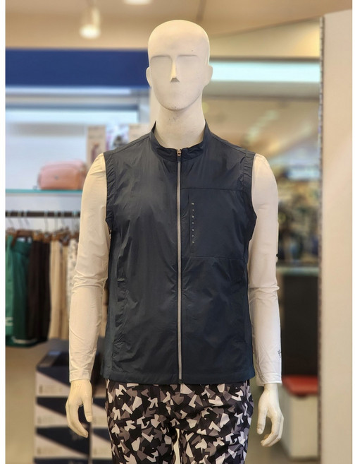 BTR골프 [NC엑스코점] 골프일상출퇴근 엔씨엑스코점 반값세일 가볍고시원한 흡습속건 BVV6370MGRN 비티알 남성 여름 펀칭 메쉬배색 경량 집업조끼