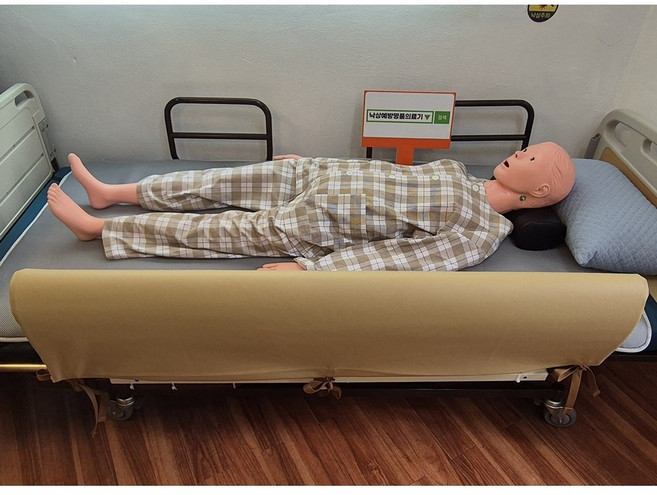 사이드레일윗보호대 병원침대 침상난간 부상방지 보호덮개 낙상방지 안전가드 보호매트, 1개