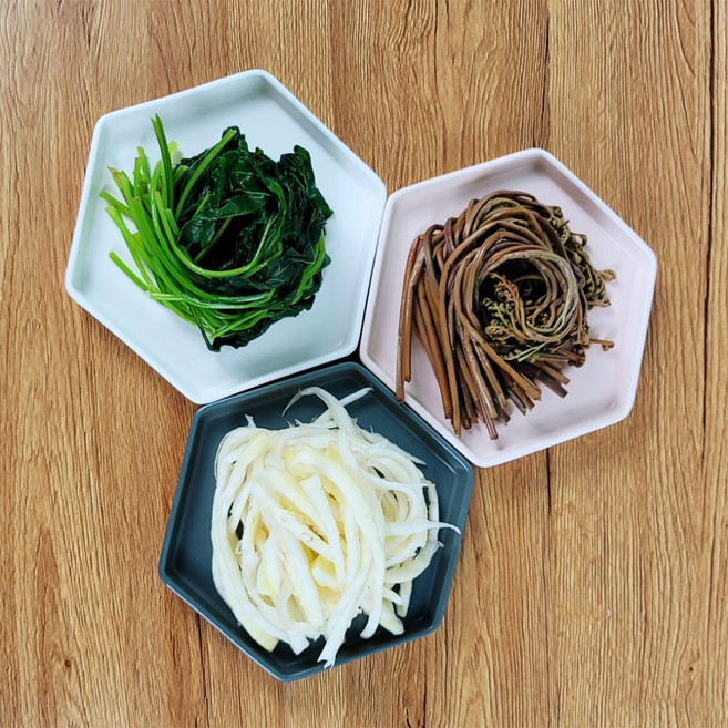 보름나물 제철나물 명절/제수용 데친 삼색나물 3종 고사리 취나물 도라지, 1개