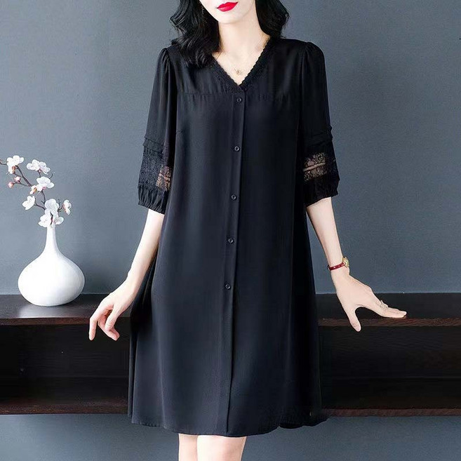 여름 중년 여성용 레이스 컷아웃 드레스 고급 반소매 브이넥 단추 데일리록 순색 루즈핏 엄마 슬림해 보이는 빅사이즈 캐주얼 원피스
