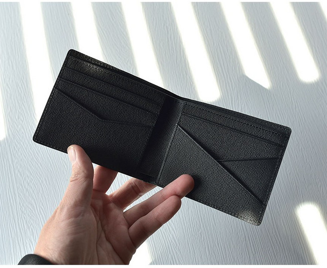 어버너 슬림 남자 반지갑 사피아노 소가죽