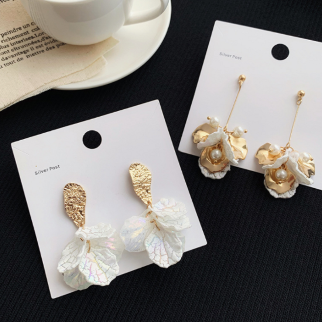 현블러썸 하윈드귀걸이 조개잎 조개 잎 드롭 볼드 골드 럭셔리한 진주귀걸이 진주드롭 조개귀걸이 롱드롭귀걸이 파티귀걸이