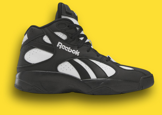 리복 ATR 펌프 버티컬 다크 블랙 퓨어 화이트 농구화 RESO3FR1MBA