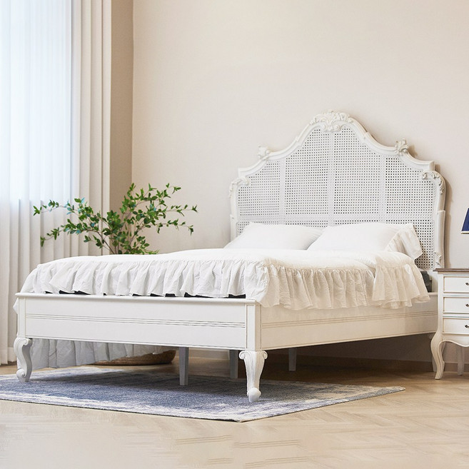 피어젠가구 에밀리아 프렌치 엔틱 라탄 퀸 침대 프레임 + 매트리스 세트