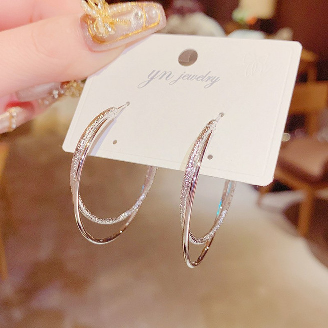 여성 더블 링 귀걸이 - 헤비 14K 도금 S925은침