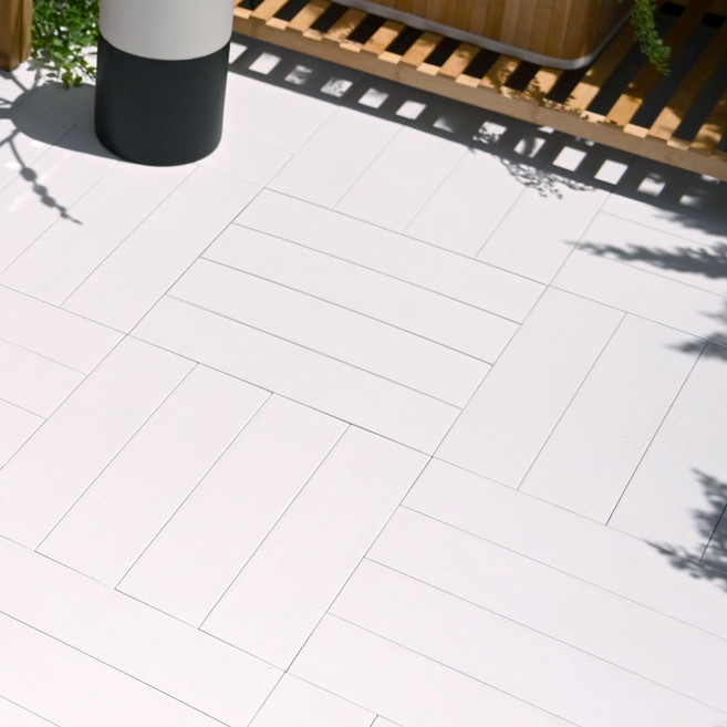 연필트리 일자형 조립식 데크타일 베란다 바닥재, 화이트 그레이, 16개