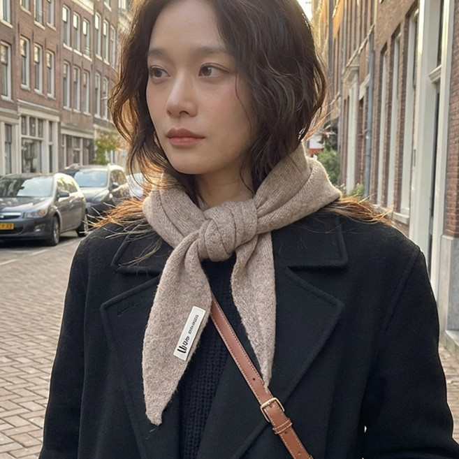 유리까 울100% 미니 트라이앵글 머플러 삼각 스카프 8색상