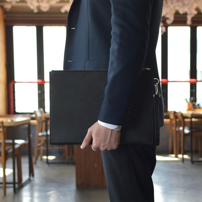 어버너 남자 클러치백 사피아노 소가죽 손가방 평면