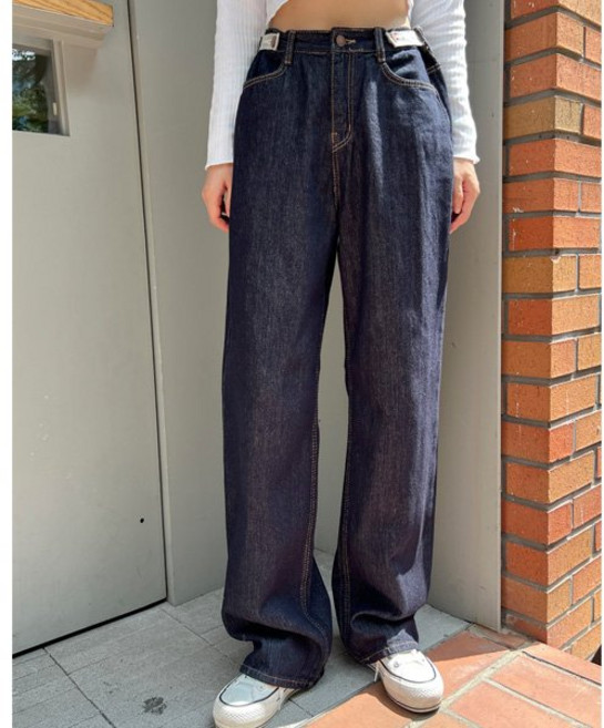 피핀샵 논페이드 비조 디테일 와이드핏 데님팬츠 710107