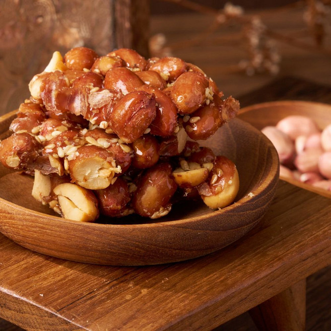 周周生活 脆皮花生酥 整顆花生粒 香脆不黏牙 日本海藻糖 手工伴手禮, 1個, 5包200g送酥糖及堅果試吃包