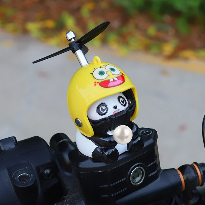 可愛熊貓風車竹蜻蜓電動車汽車載擺件後視鏡摩托車自行機車裝飾品, 1個, 熊貓粘貼款(海綿寶寶)