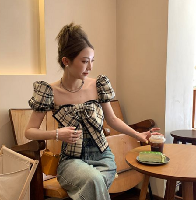 FINE ART 여성 스퀘어넥 반팔 퍼프소매 반팔 슬림핏 반팔 리본 반팔 데일리 여름 반팔