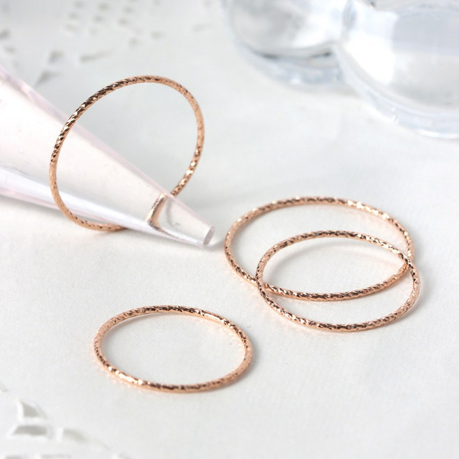 오로프 전체 14K 금 로즈골드 조각컷팅 레이어드 열송이 가드링 반지