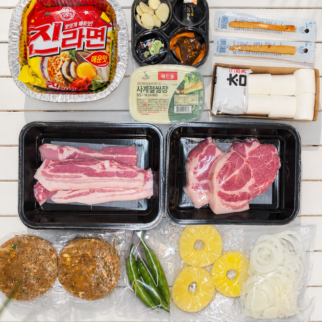 [당일출고/내일도착]캠핑고기 바베큐세트 한돈 삼겹살300g+목살300g 세트 16종 풀패키지, 600g, 1세트