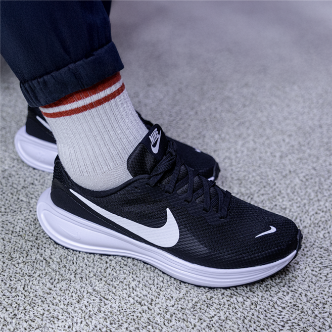 나이키 남성용 레볼루션 8 운동화 HJ9198-00