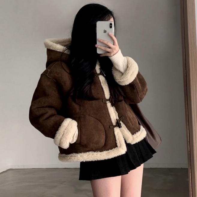 벨로아 여성 겨울 더플 후드 무스탕코트