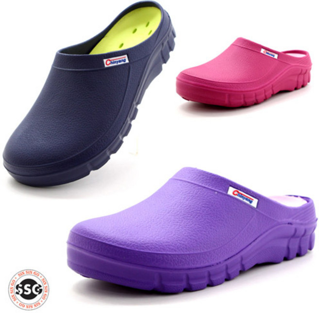 [초경량 생활방수] 안신은듯 가볍고 발볼편한 남여 주방 조리 위생 고무 뮬블로퍼 앞막힘 슬리퍼