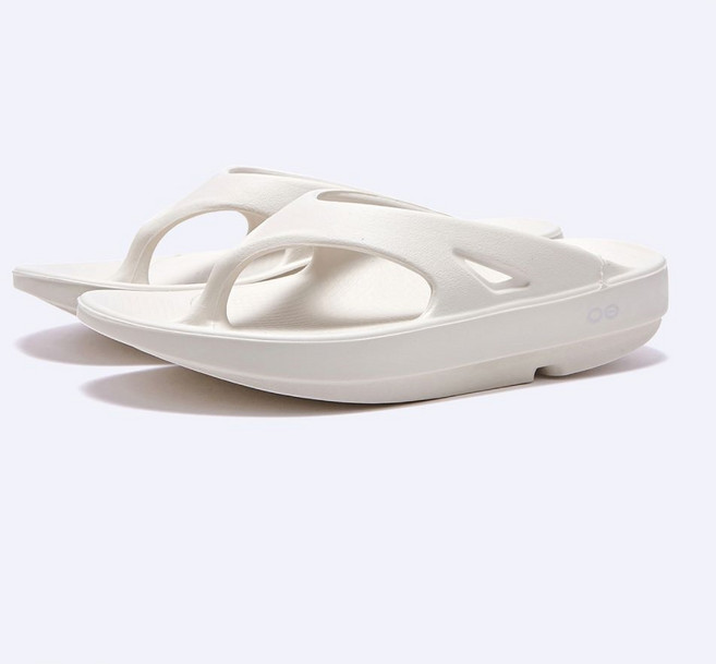 (국내매장판) 우포스 OOFOS 쪼리 슬리퍼 초크 (white)