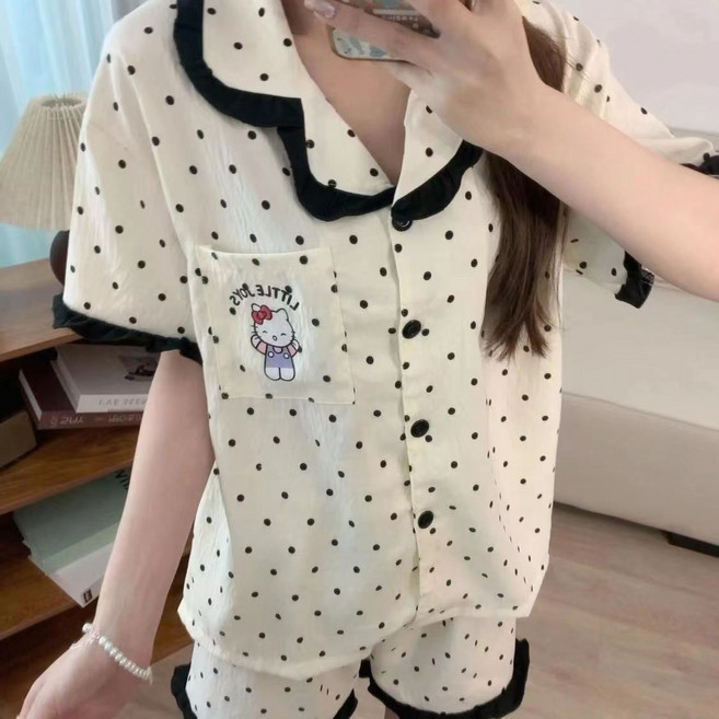 반반 캐릭터 도트 헬로키티 여름 여 반팔 반바지 실내복 세트