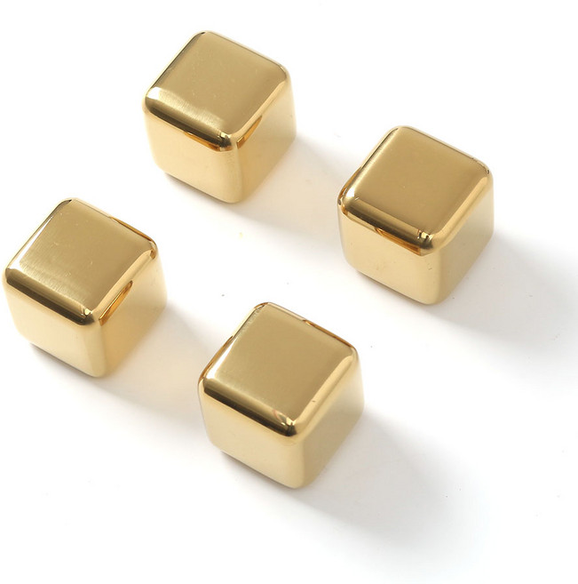 녹지않는 사각얼음 아이스큐브, 4개