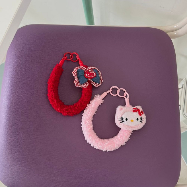 [2컬러] 키티 뽀글이 스트랩 키링 가방참 열쇠고리 가방꾸미기 백참, 핑크