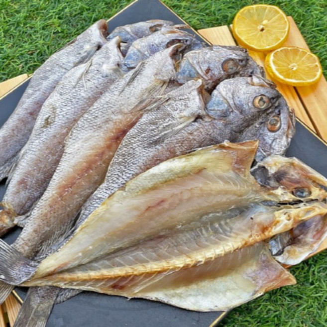 싱싱햇 반건조민어 반건조 민어 냉동 말린 생선, 1세트, 4미(800g)