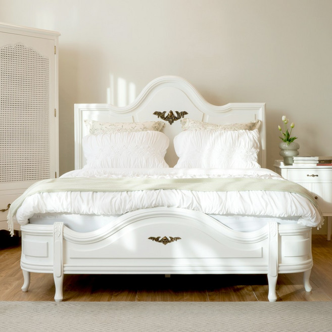 피어젠가구 하룸 프렌치 엔틱 원목 침대 퀸 화이트 프레임