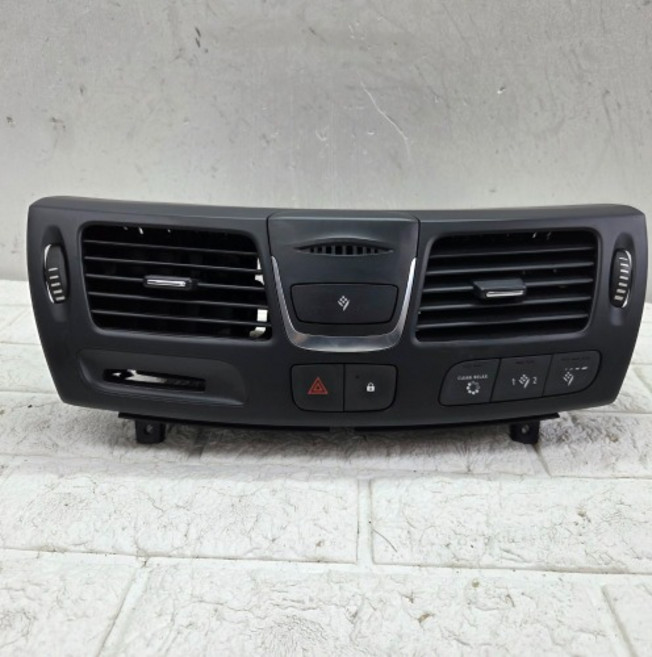 르노 뉴 SM5 노바 플래티넘 퍼퓸 중앙송풍구 스마트키홀더 274868787R