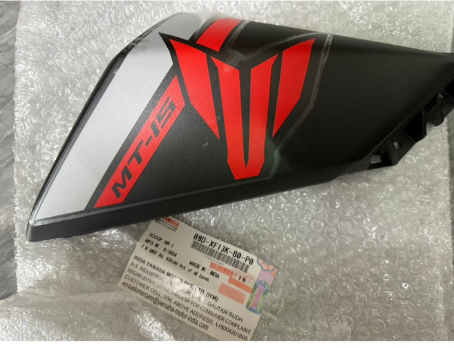 MT15 V2 進氣罩 側蓋 B9D-XF13K-B0-P0 MT-15機車改裝配件, B9D-XF13L-00-P0 右邊
