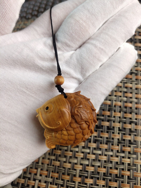 崖柏 年年有魚 飾珠