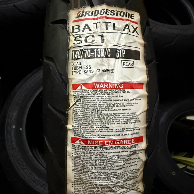 普利司通 Battlax SC1 140/70-13 61P TUBELESS REAR BIAS, 1個