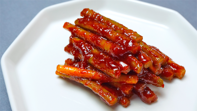 요리선생님이 매일 직접 만드는 정성가득한 수제반찬 마늘쫑장아찌 200g, 1개