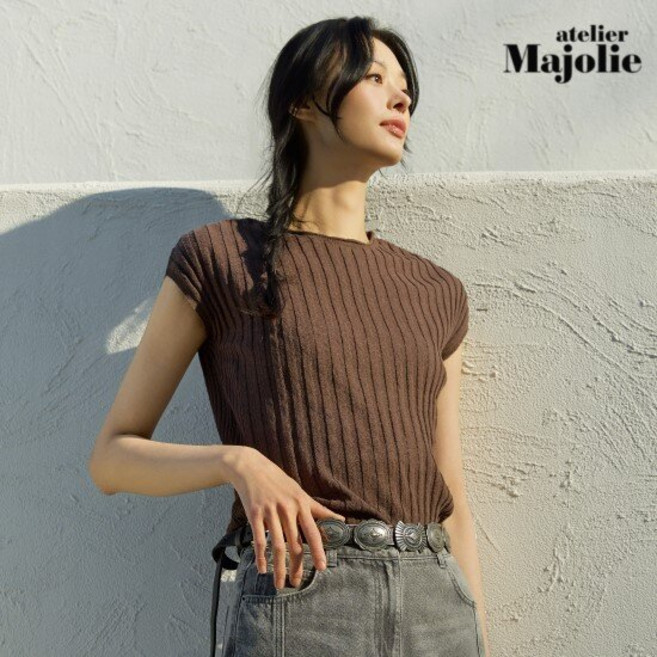 아뜰리에마졸리 25SS 유러피안 린넨 플리츠 니트탑 1종(모카브라운)