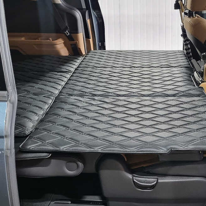 카빛나 심플 카니발차박매트 9인 11인승(14년식 이후~) 평탄화 4세대 올뉴 더뉴, 심플 차박매트, 올블랙, 카니발 9인(2열 180도 눕힘가능)