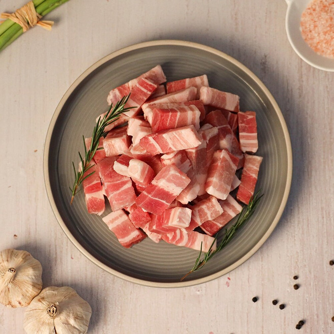 [데일리이츠]만능 큐브 삼겹살 2KG 1KG 2팩, 2개