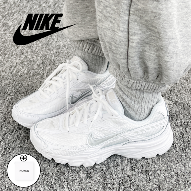 나이키 여성 운동화 런닝화 발편한 nOknd