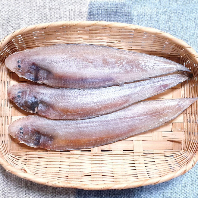 반건조 제수용 / 남해안 삼천포 용궁수산시장 반건조생선 제수용 생선 모듬, 1개