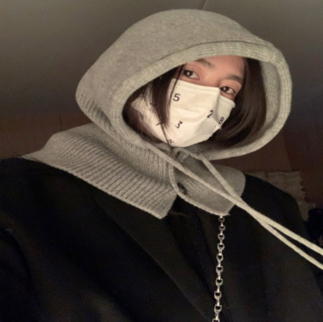 오츠 겨울 여성 후드 넥워머 목도리 귀마개 도톰한 니트 후드