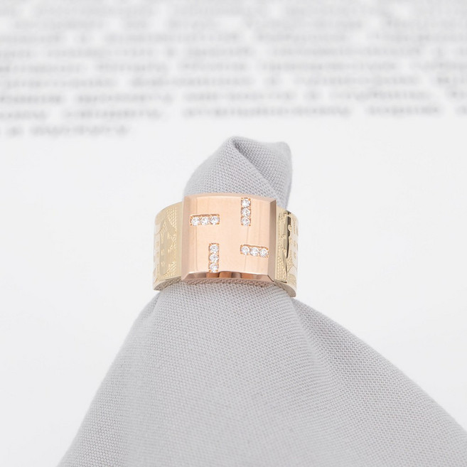 루키스톤 18k 도렌트 만자반지 18k반지