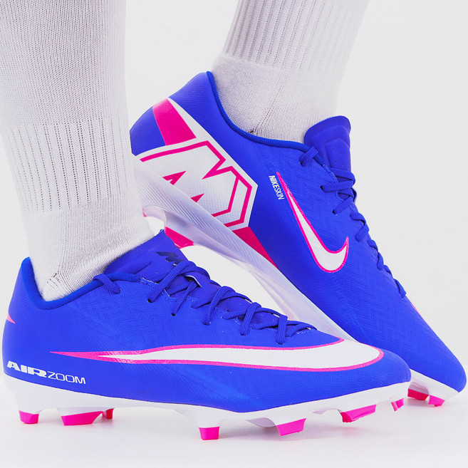 나이키 FG/MG 남성 축구화 천연잔디 인공잔디 다양한 지면 멀티그라운드용 메쉬소재 축구신발