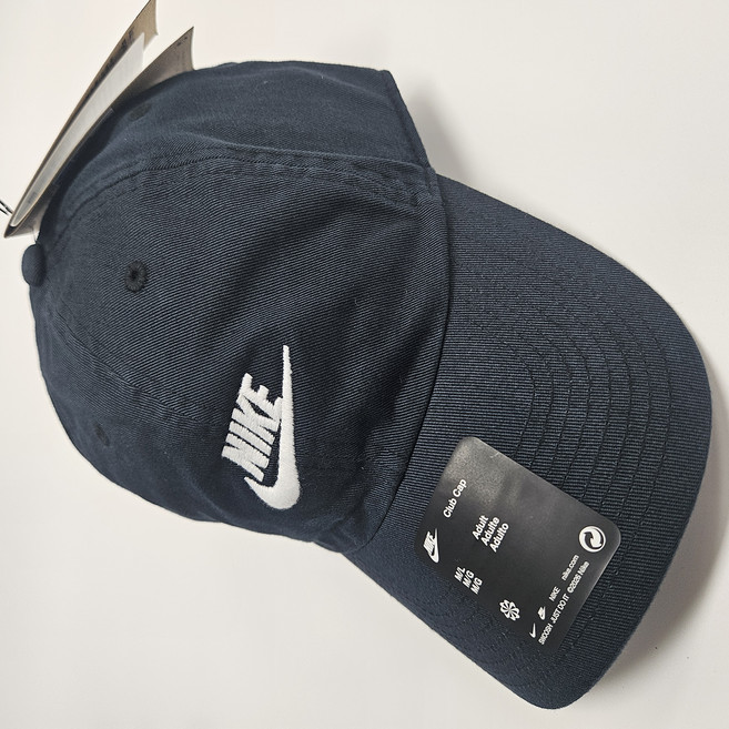 [국내 백화점] 나이키 클럽 언스트럭처드 퓨추라 워시 볼 캡 야구모자 남녀공용