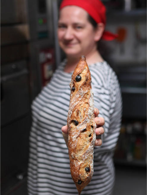 !커팅!(맘베이커리) 프랑스 전통 천연발효 호두건포도 통밀바게트, 1개, 330g