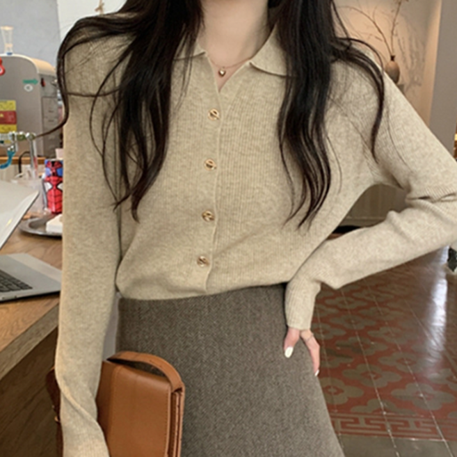 로렌미 루루 버튼 포인트 카라넥 니트 S250811FW-9