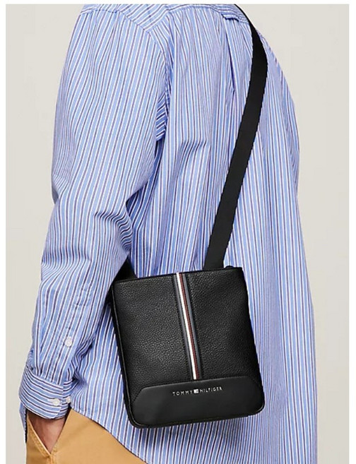 TOMMY HILFIGER SMALL CROSSBODY BAG WITH TOMMY TAPE AM0AM11833BDS Black