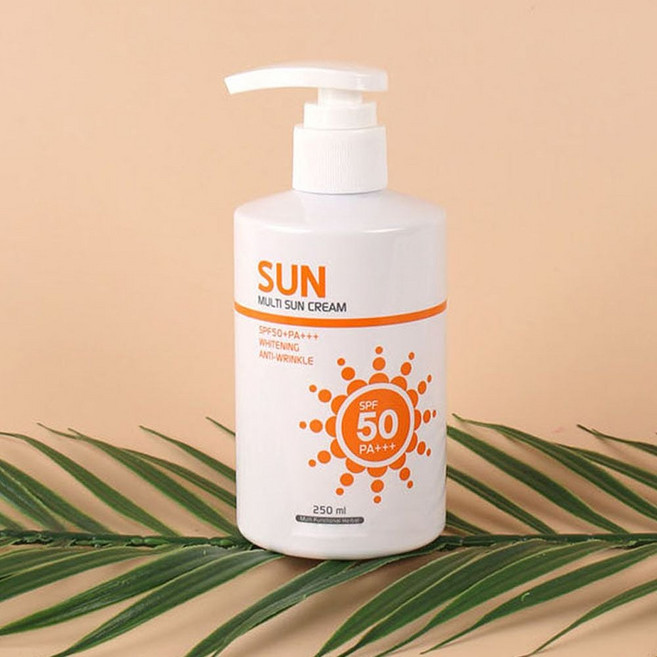 스마트케어 3in1 12시간 롱래스팅 펌프 선크림 250ml ykm*02442AP, 1개